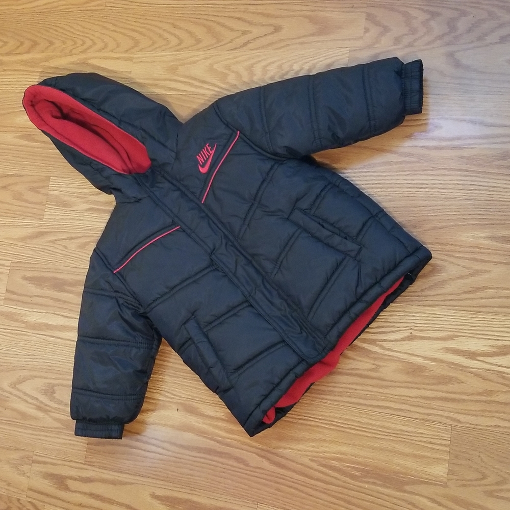 Nike jacket 3t